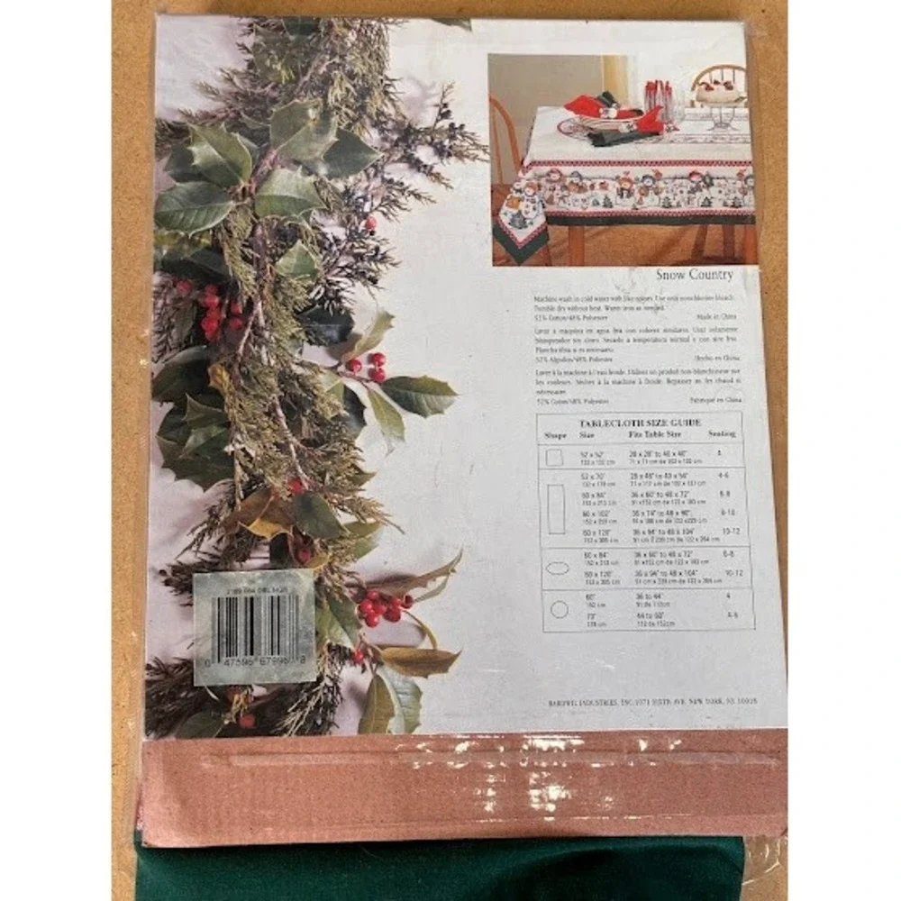 Bardwil Seasons‎ Snow Country Snowman Tablecloth 60x84 Oblong White Green Red
